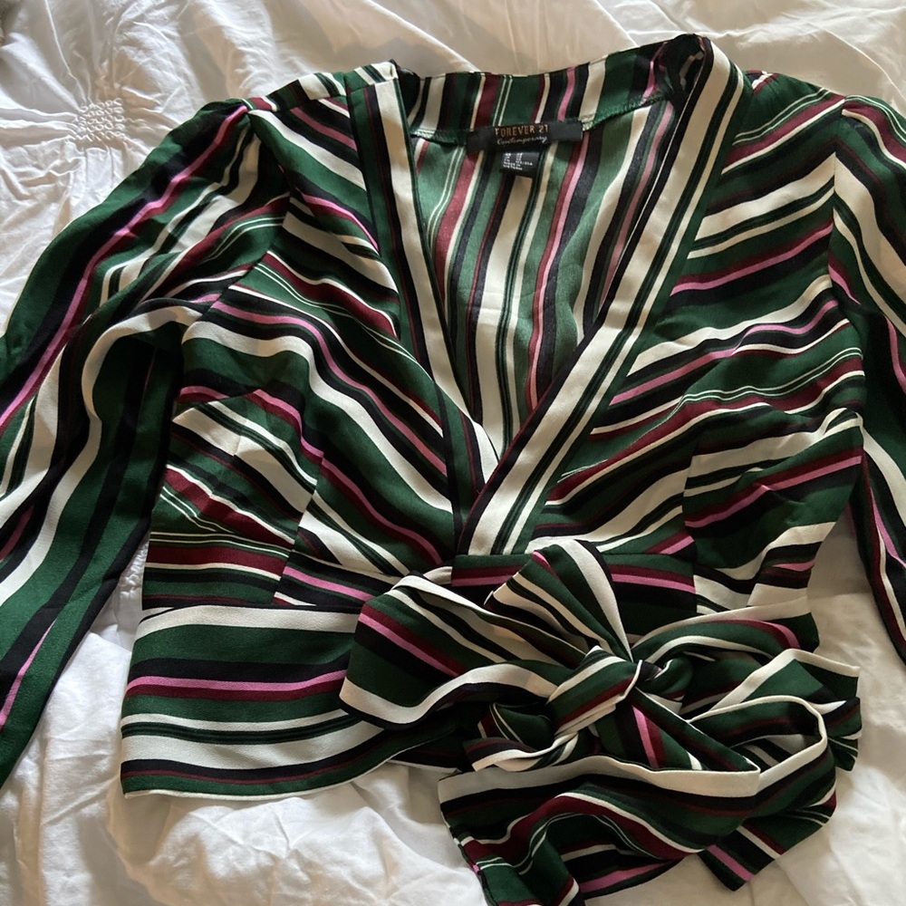 Tie front top